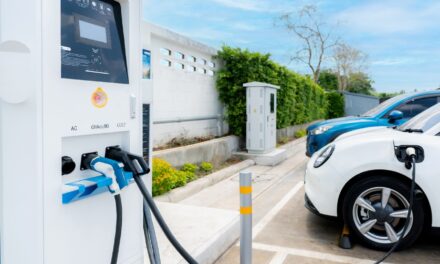 Facilitando a transição para a mobilidade elétrica: benefícios e considerações sobre estações de carregamento para veículos elétricos