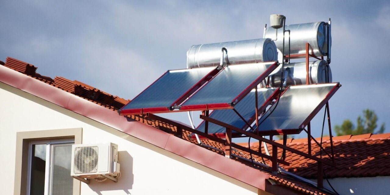 Aquecedores solares: solução eficiente para áreas rurais e urbanas.