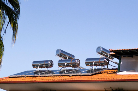 Aquecimento solar vs. outras fontes de aquecimento: o que considerar?